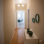 Apartment V *